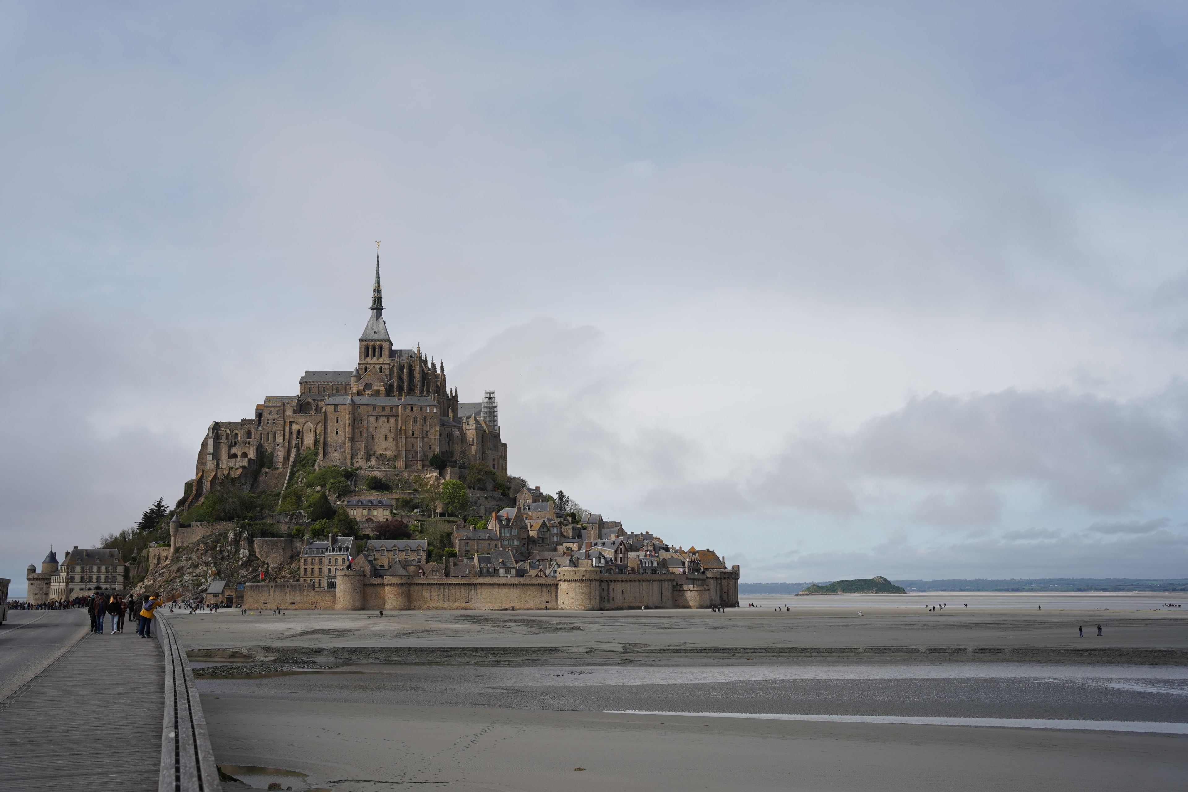 ILCE-7M3 - April 2023