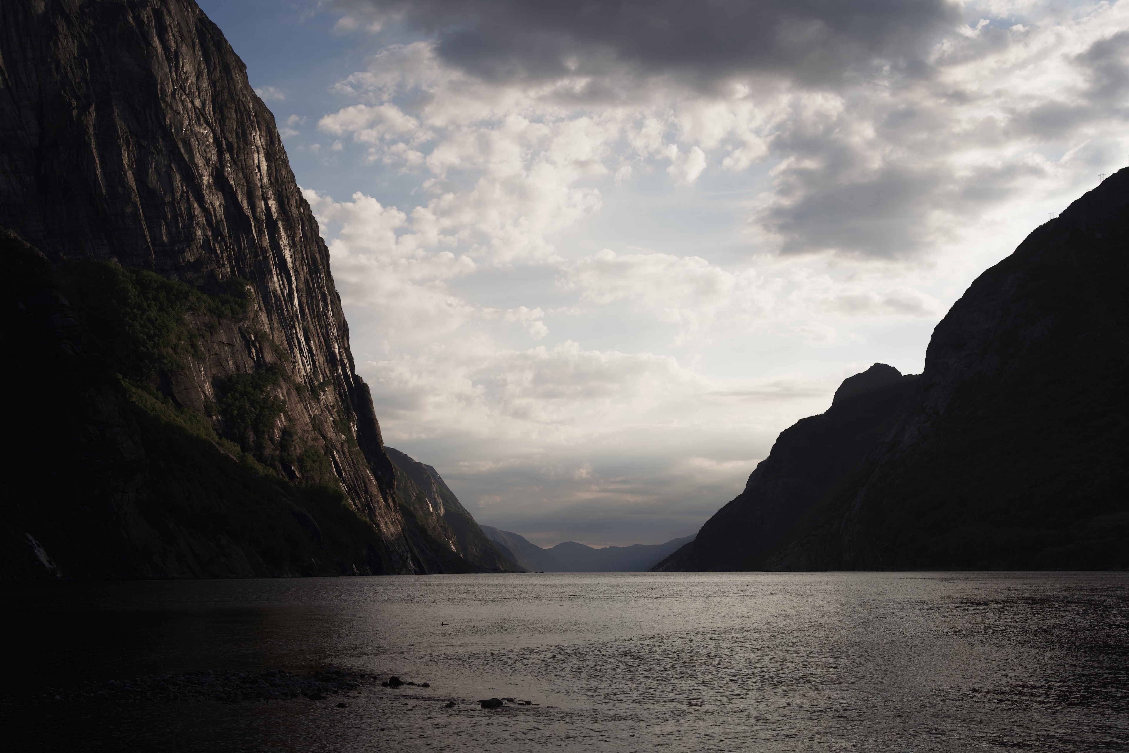 ILCE-7M3 - June 2023